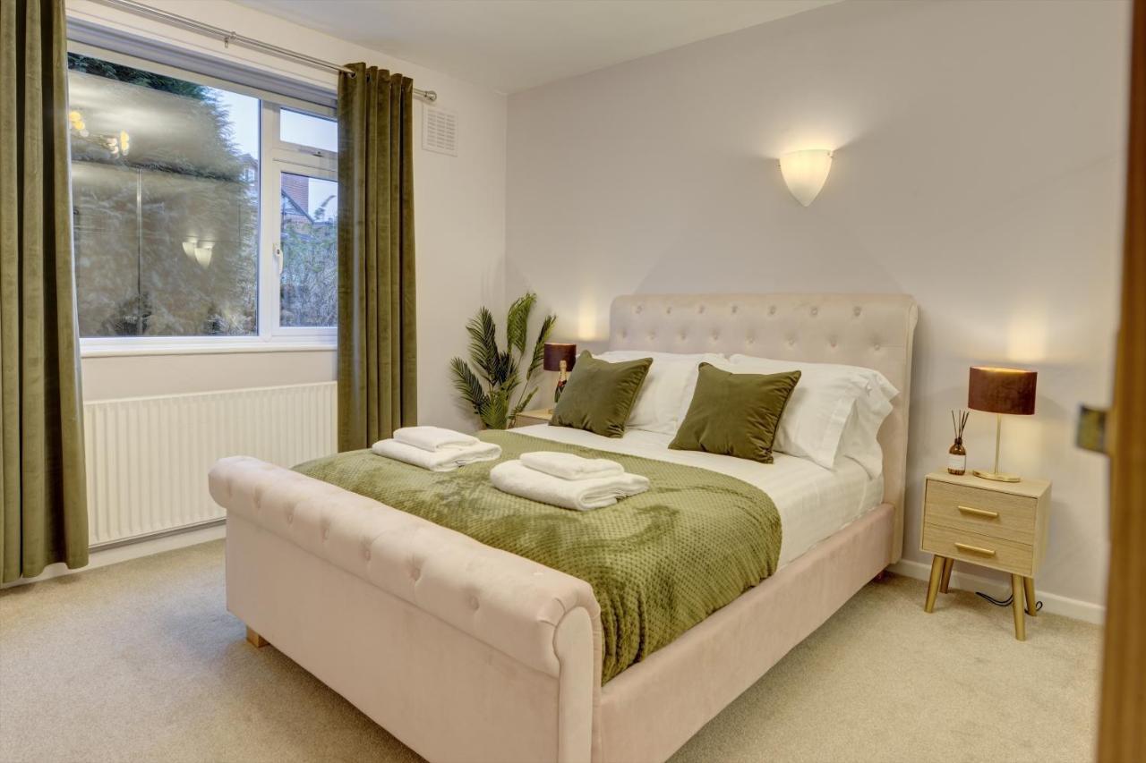 Kist Accommodates - Stylish Headingley Apartment - Parking - 500 Mps Wifi Meanwood Buitenkant foto